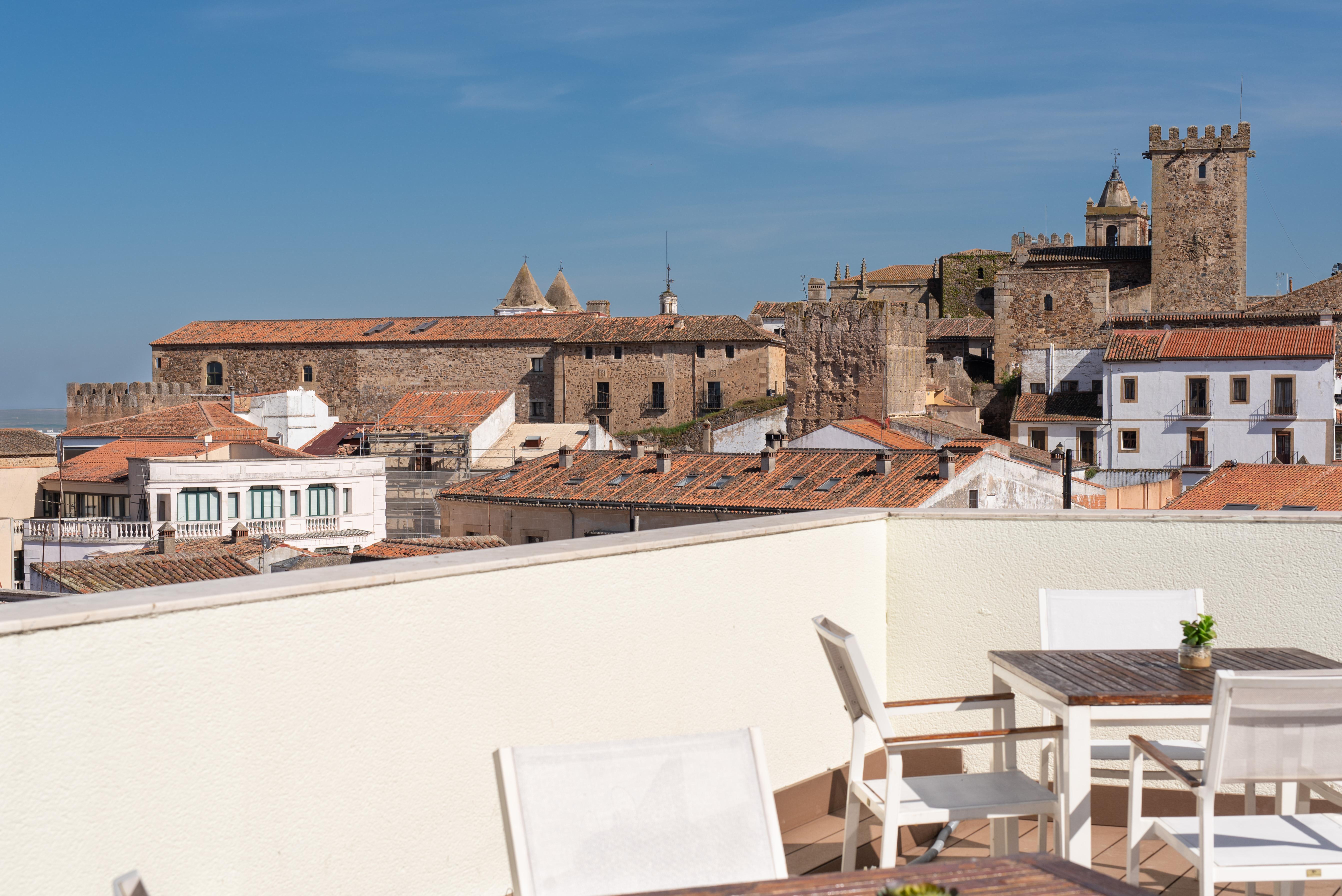 Hotel Exe Agora Cáceres Exteriér fotografie